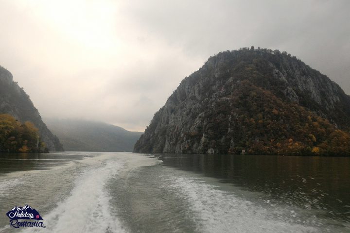 Private Danube Cruise by Holiday to Romania
