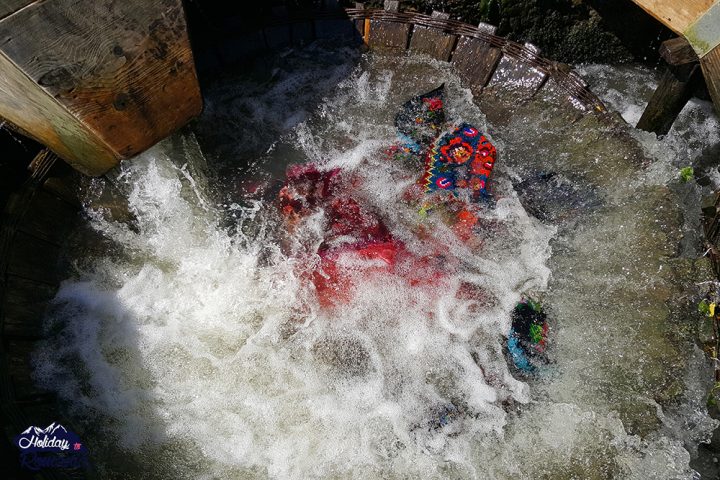 Traditional Whirlpool in Maramures by Holiday to Romania